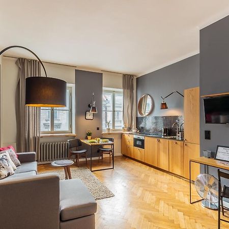 Fox Center Apartments Ząbki Exteriör bild